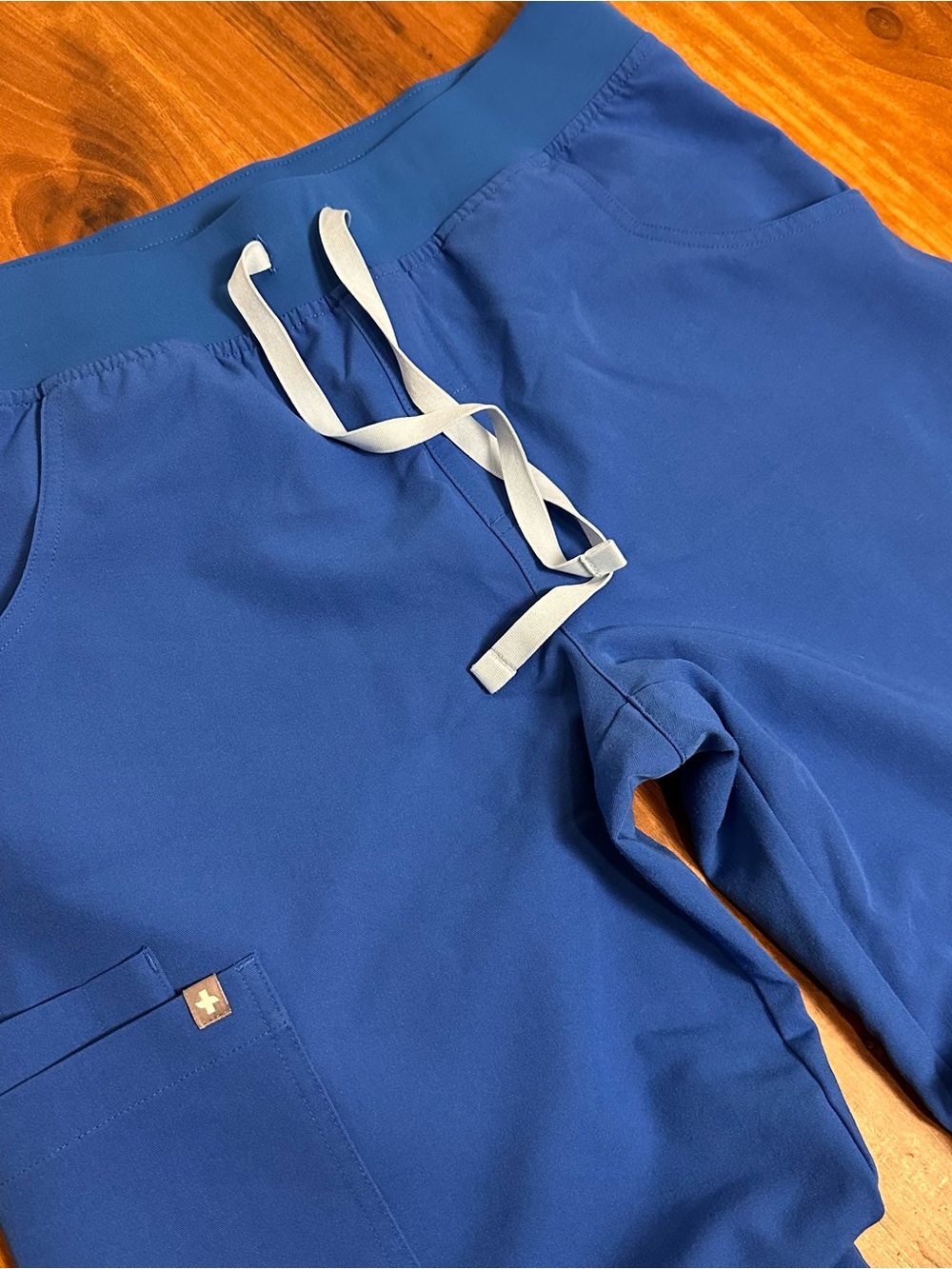 FIGS Blue straight Leg Scrub pants